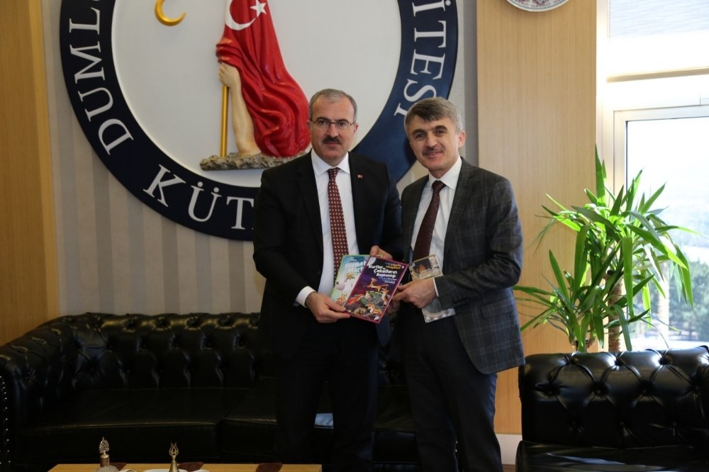 Vali Toraman, akademisyenlerden destek istedi 