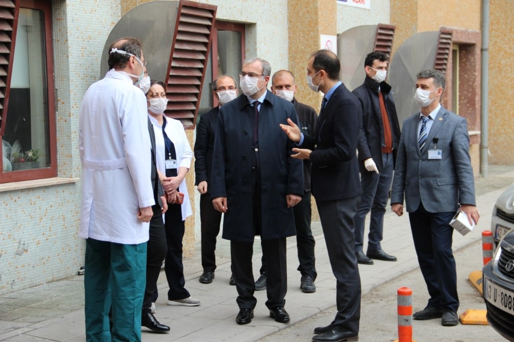 Vali Toraman, Evliya Çelebi Eğitim ve Araştırma Hastanesi’nde 