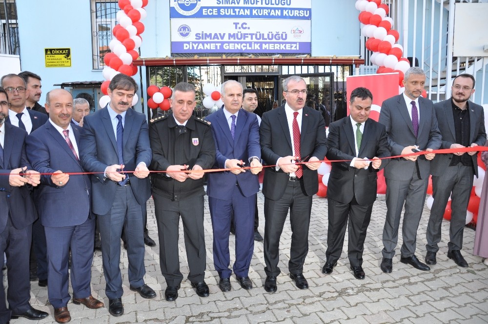 Vali Toraman, Simav’da açılış törenlerine katıldı 