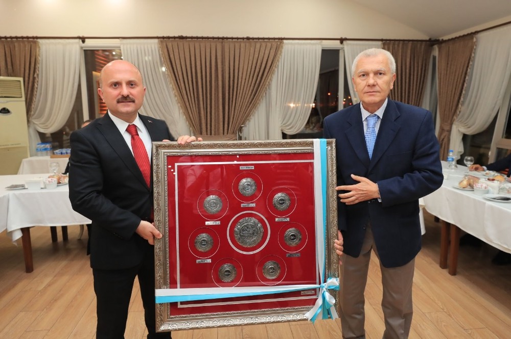 Vali Varol onuruna veda programı 