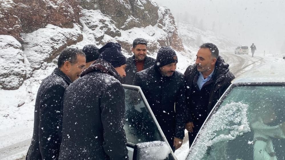 Vali ve vekil görünce duyarsız kalmadı