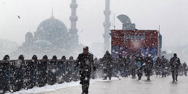 Vali Yerlikaya'dan 'Kimse Dışarıda Kalmasın' paylaşımı