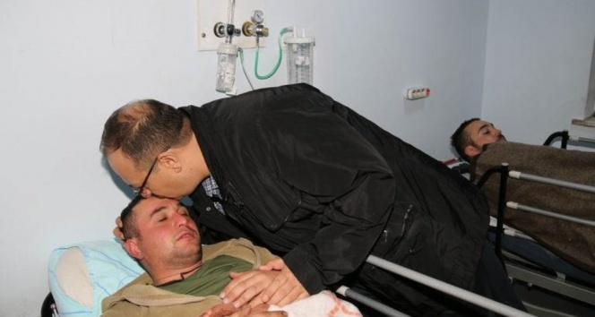 Validen yaralı güvenlik güçlerine ziyaret