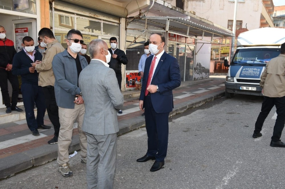Valiliğin temin ettiği maskeler ilçelerde dağıtıldı 
