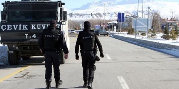 Valilik duyurdu: Gösteri ve yürüyüşler geçici olarak yasaklandı