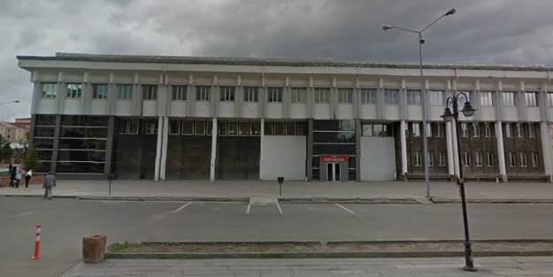 Valilikten apartta yaşanan 
