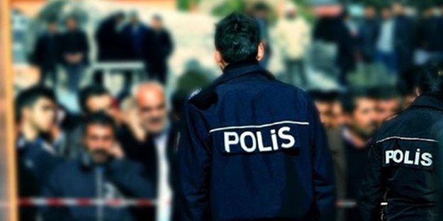 Valilikten kritik yasak!