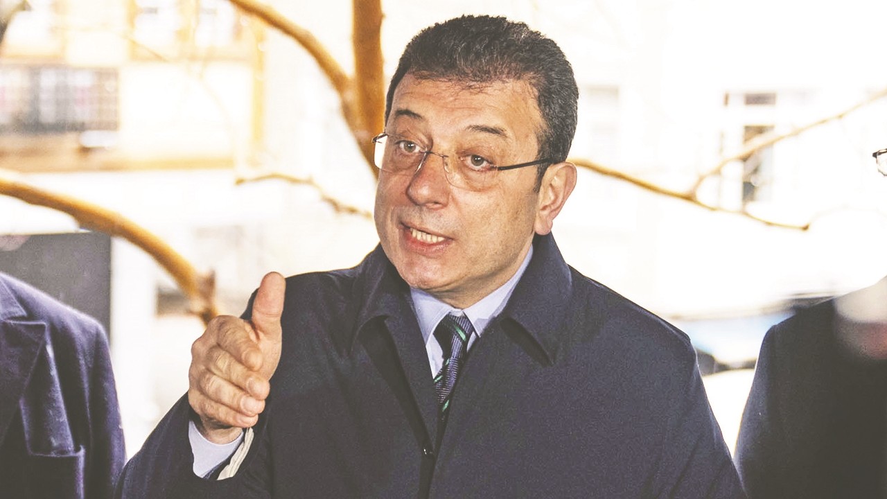 Valiye ‘it’ hakime ‘ahmak’ meclis üyesine ‘G...tüne girsin’ diyen Ekrem, personelini de kendine benzetti! Şehir eşkiyaları