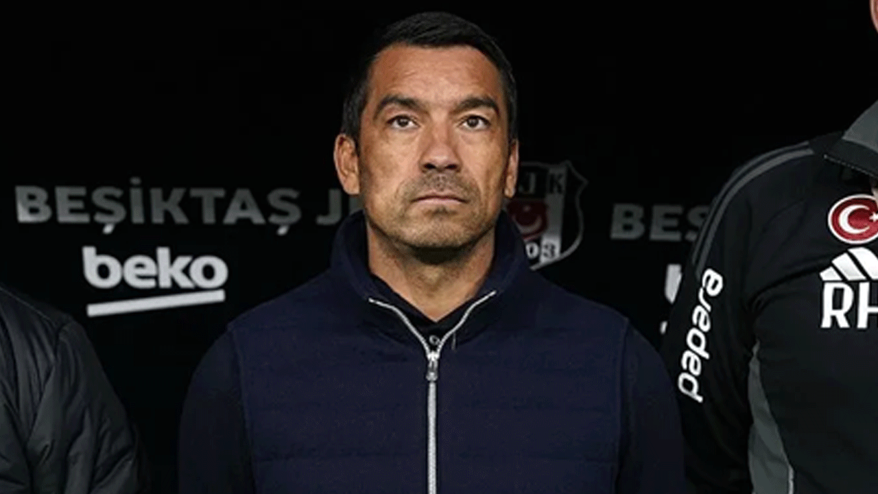 Van Bronckhorst'tan duygusal Beşiktaş mesajı!