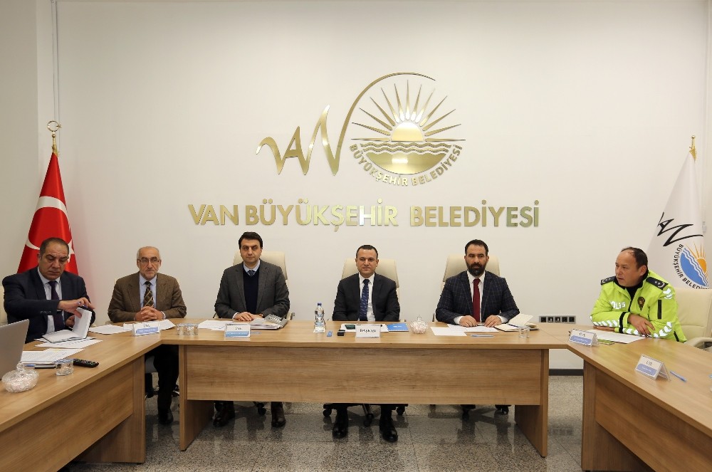 Van Büyükşehir Belediyesi 20 yeni otobüs alacak 