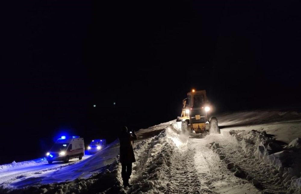 Van Büyükşehir Belediyesi bir gecede 10 hastayı kurtardı 