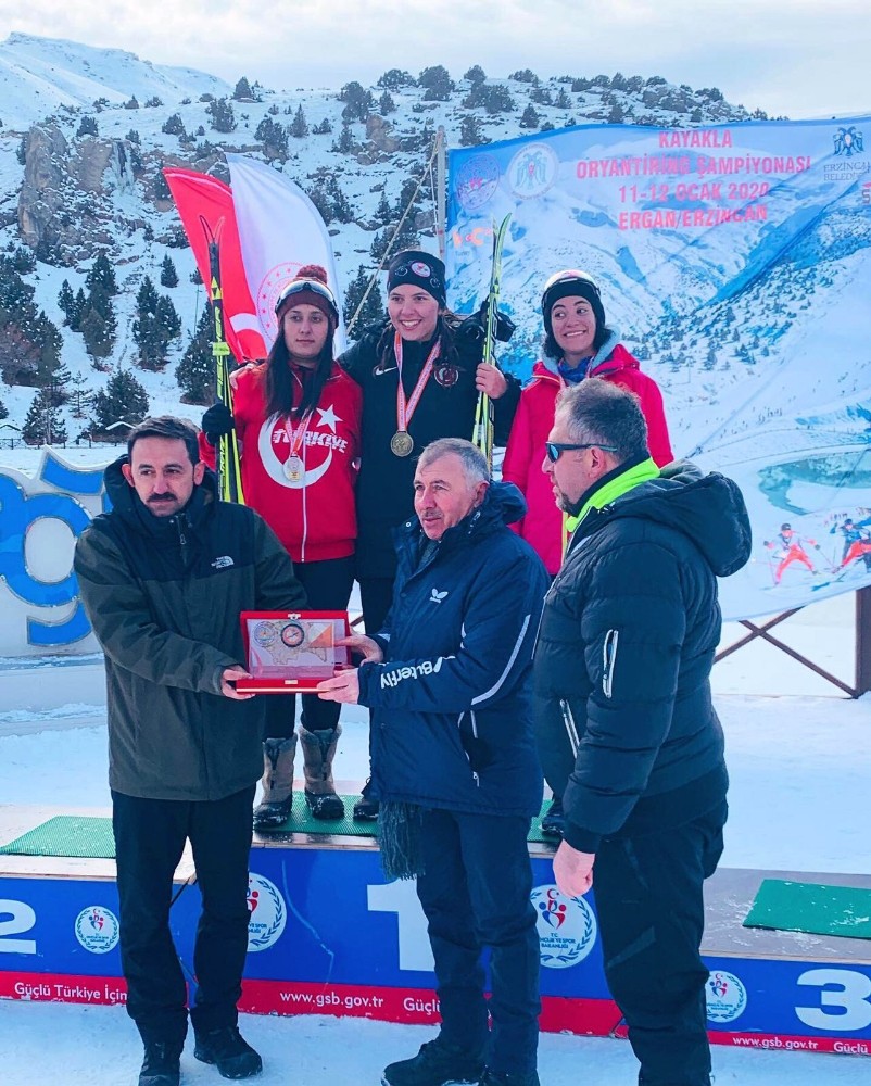 Van Büyükşehir Belediyesi milli takıma sporcu gönderdi 