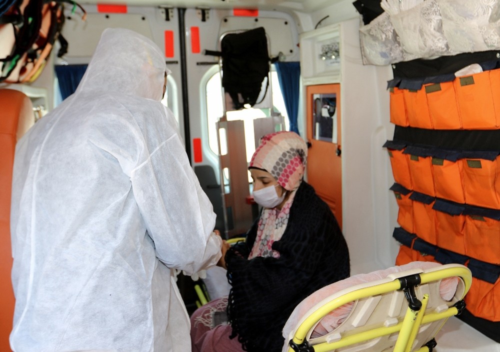 Van Büyükşehir Belediyesi’nden yoğun hasta nakil mesaisi 