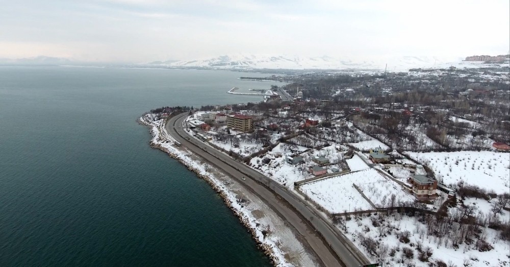 Van Gölü bu yıl geç nefes aldı 