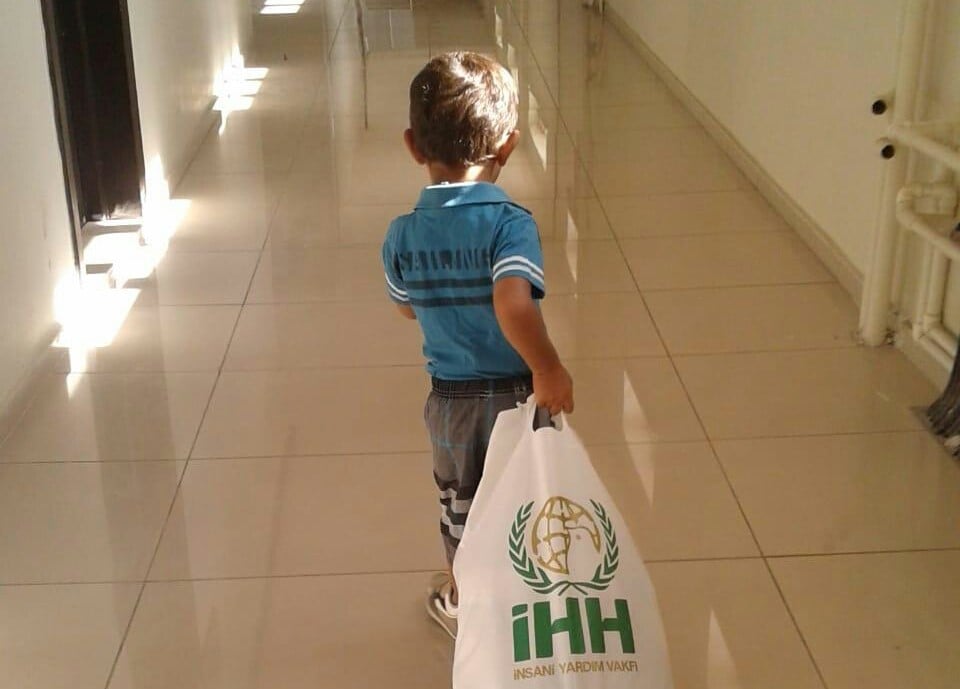 Van İHH’dan çocuklara bayramlık sürprizi 