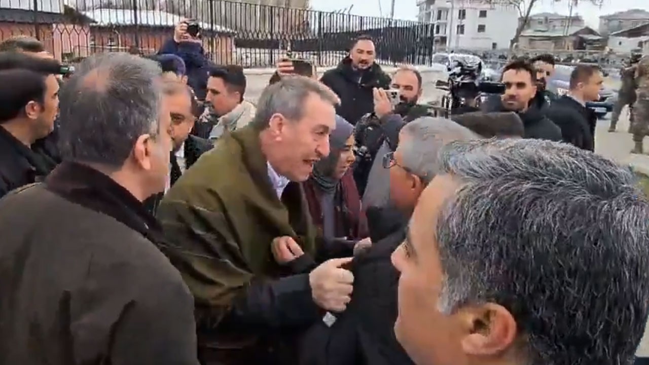 Van'da Nevruz gerginliği: Bakırhan yaka paça kovdu