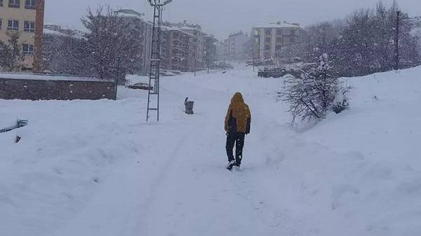 Van okullar tatil mi 11 Şubat? Van’ın hangi ilçelerinde okullar tatil?