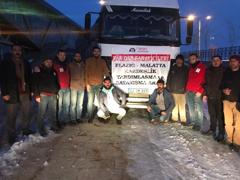 Van OSB’den Elazığ ve Malatya’ya destek 