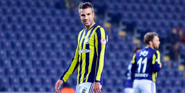 Van Persie'den alkış alan hareket