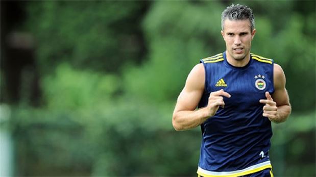 Van Persie'den Sneijder'e: Derbi oynanmasın