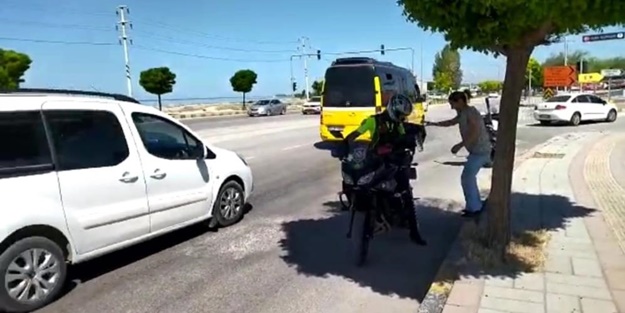 Van polisi 35 öğrenciyi sınava yetiştirdi