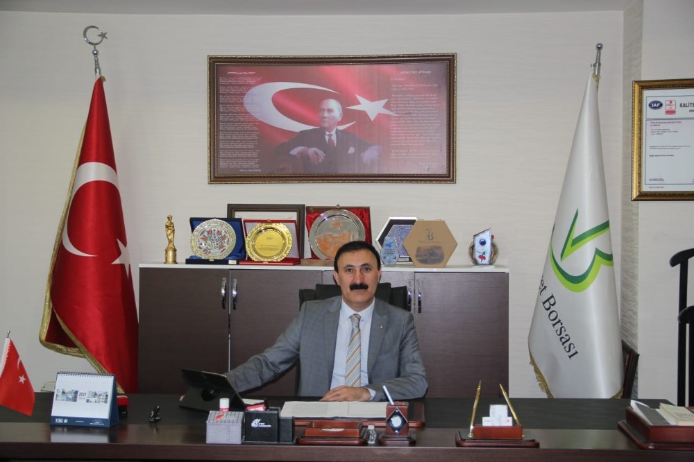 Van Ticaret Borsası deprem bölgesine yardım gönderdi 