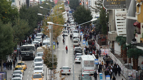 Van turizmde 'altın çağını' geçiriyor