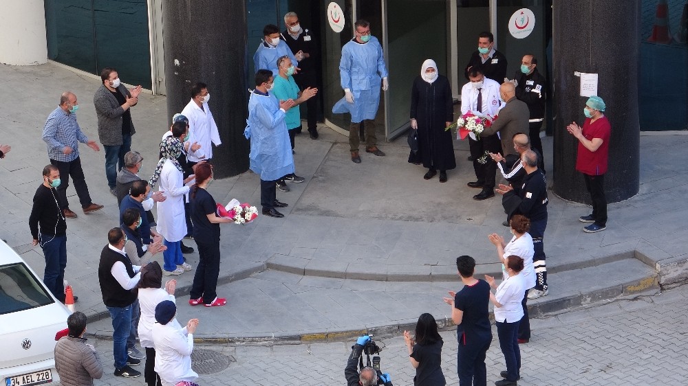 Van’da 2 kişi daha korona virüsü yenerek taburcu oldu 