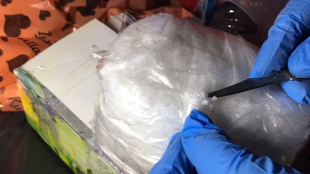 Van'da 52 kilo eroin, 5 kilo metamfetamin ele geçirildi