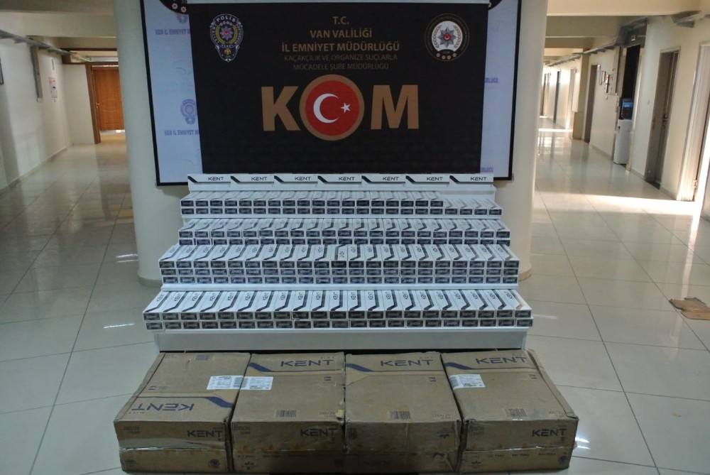 Van’da 53 bin 912 paket kaçak sigara ele geçirildi 