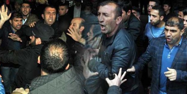 AK Parti'lilere bir saldırı daha