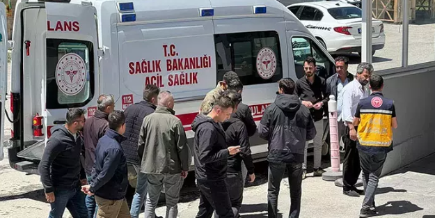 Van'da askeri araç kaza yaptı! 11 yaralı