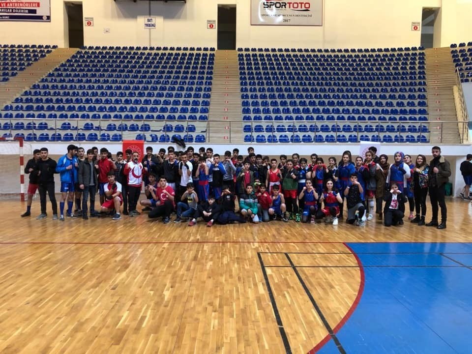 Van’da boks il birinciliği müsabakaları 