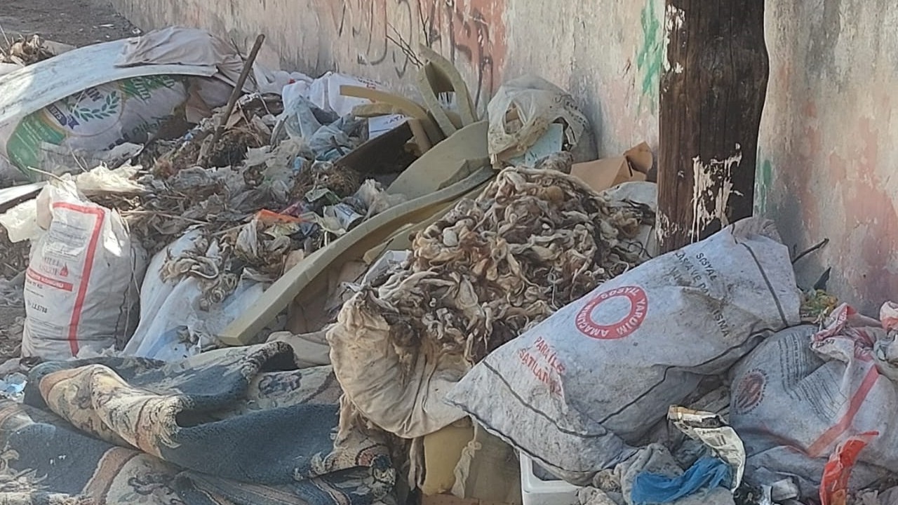 Van'da Çöp Sorunu Büyük Tepki Topluyor