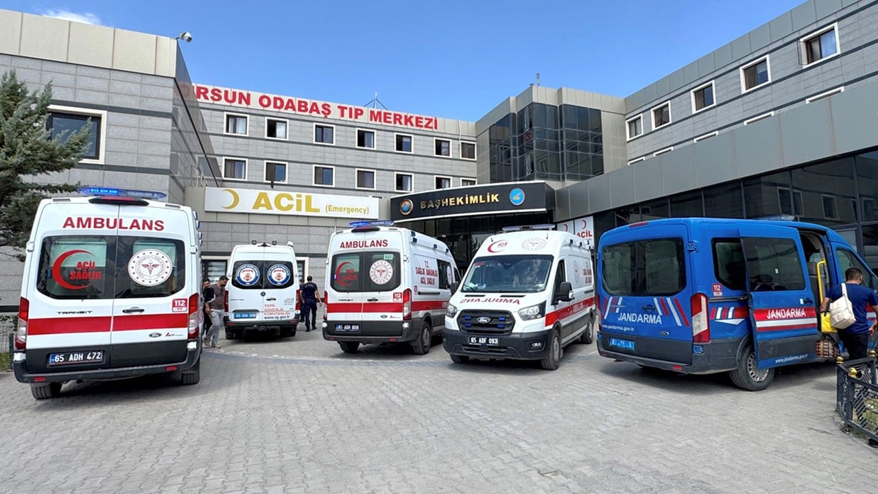 Van’da göle giren iki kardeş hayatını kaybetti