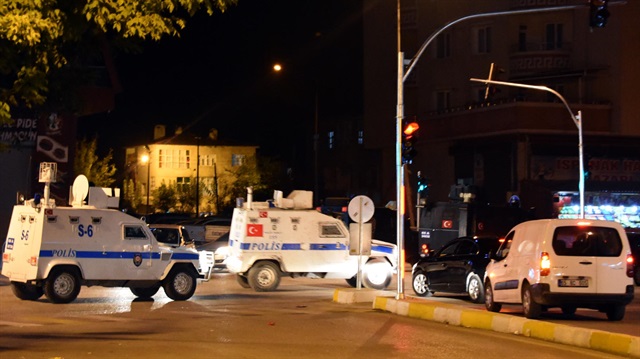 Van'da İpekyolu Emniyet Müdürlüğü'ne silahlı saldırı