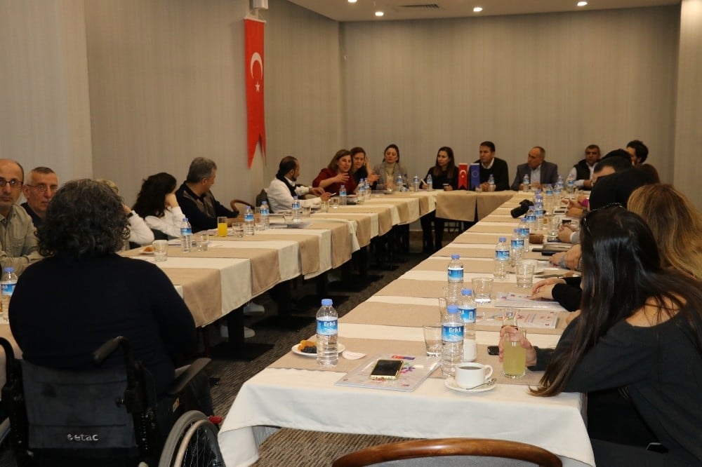 Van’da ‘İşitme Engelli STK’ları Birlikte’ çalıştayı 