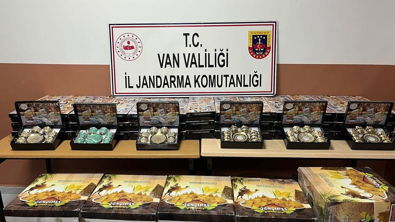 Van’da kaçakçılığa darbe! Milyonluk ürünler ele geçirildi