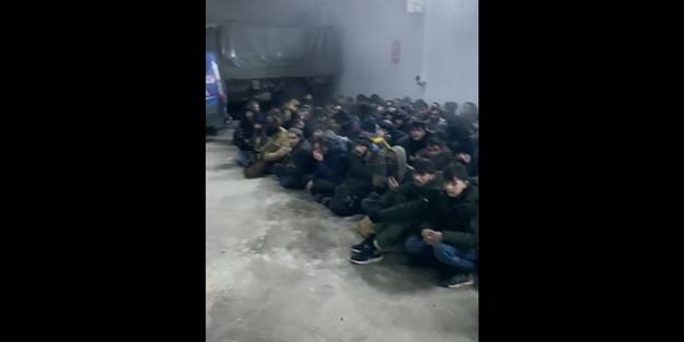 Van’da kamyon içerisinde 174 göçmen yakalandı