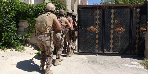 Van'da operasyon! Çok sayıda göçmen yakalandı