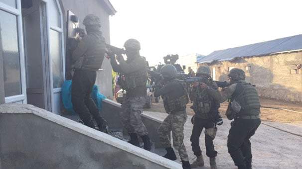 Van'da PKK/KCK operasyonu: 9 kişi gözaltında