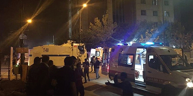 Van'da polis noktasına hain saldırı