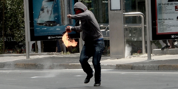 Vandallar Okmeydanı'nı savaş alanına çevirdi, 1 kişi yaralandı