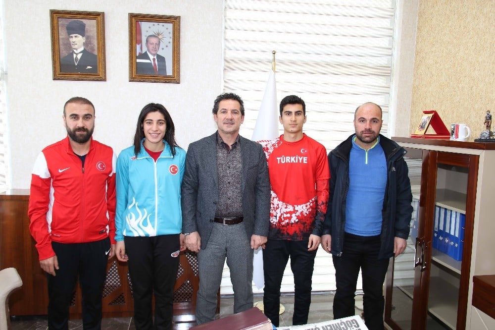 Vanlı atletlerden büyük başarı 