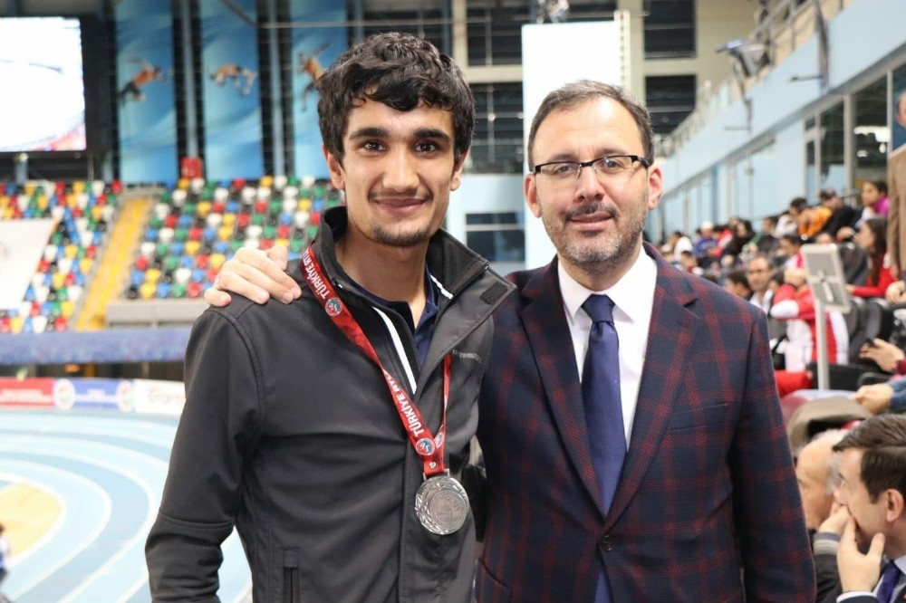Vanlı atletten Türkiye ikinciliği 
