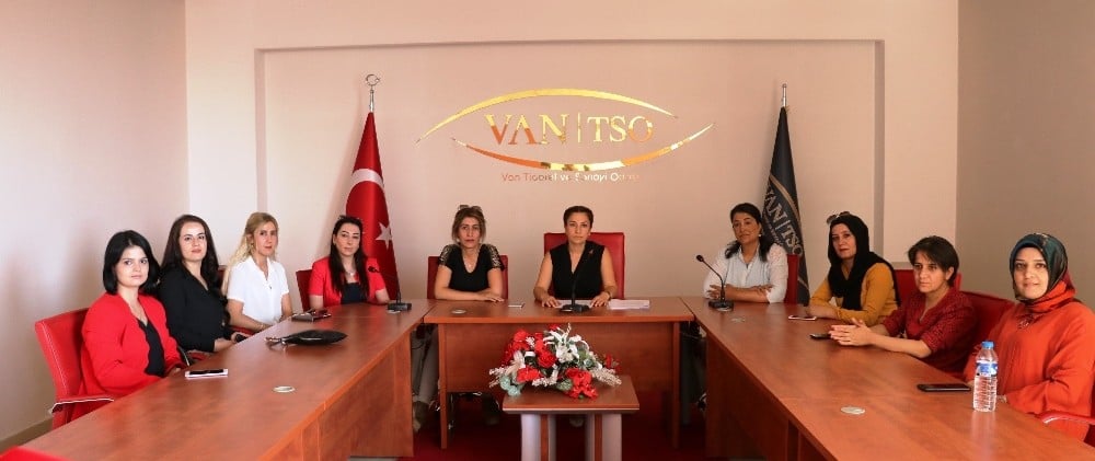 Vanlı kadın girişimcilerden Emine Bulut cinayetine tepki 
