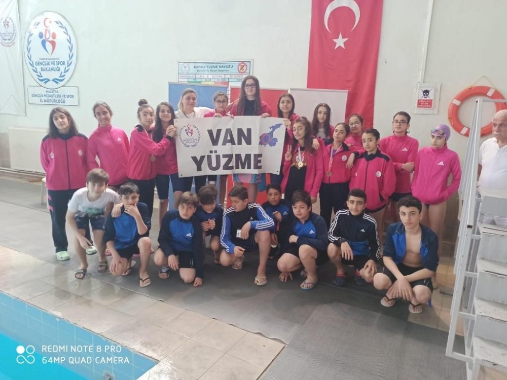 Vanlı sporcular 93 madalya kazandı 