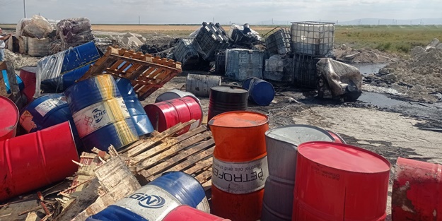 Varillerden sızan kimyasal atıklar nedeniyle 20 hayvan yaralandı