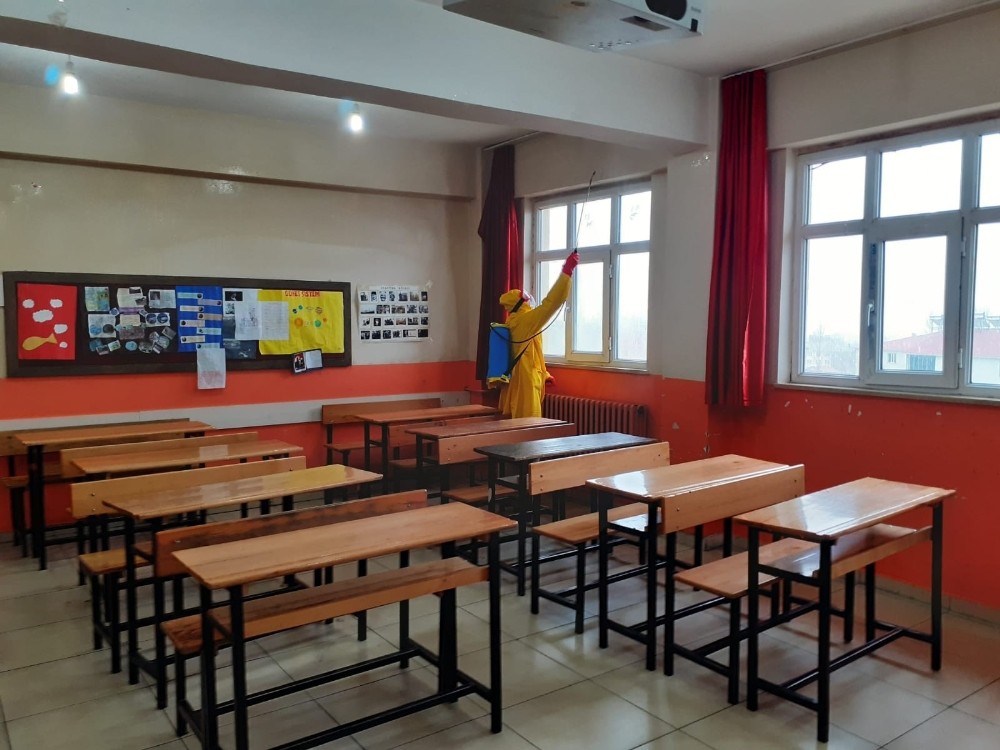 Varto’da dezenfekte çalışması 