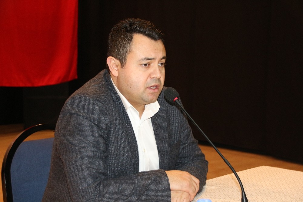 Varto’da muhtarlar toplantısı 